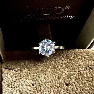 18K white Gold vermeil 1 Carat moissanite Diamond ring inlaid aso “brides.com”